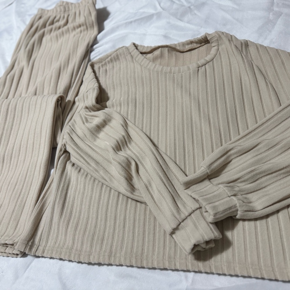 Ribbed Beige Loungewear Set
